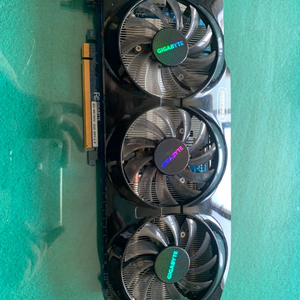 Gtx670 윈드포스 판매합니다