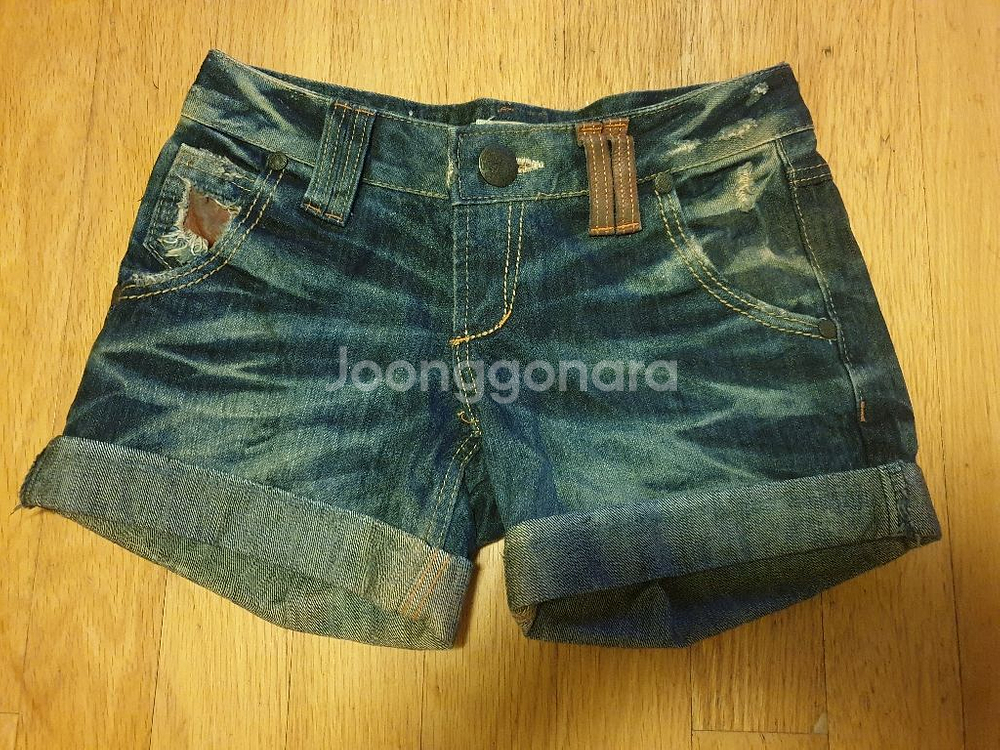(새 거에요)예쁘게 접힘 스타일의 롤리타 반청바지--1