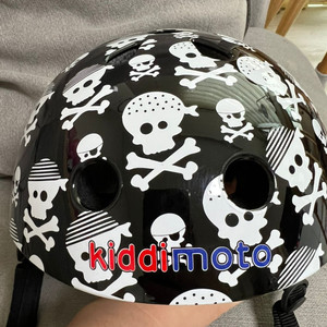 키디모토 자전거 키보드 유아 헬멧