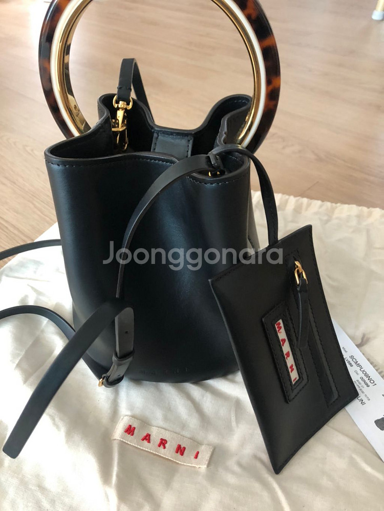 마르니 파니에 김나영가방 한혜연가방 정품 상태좋음--0