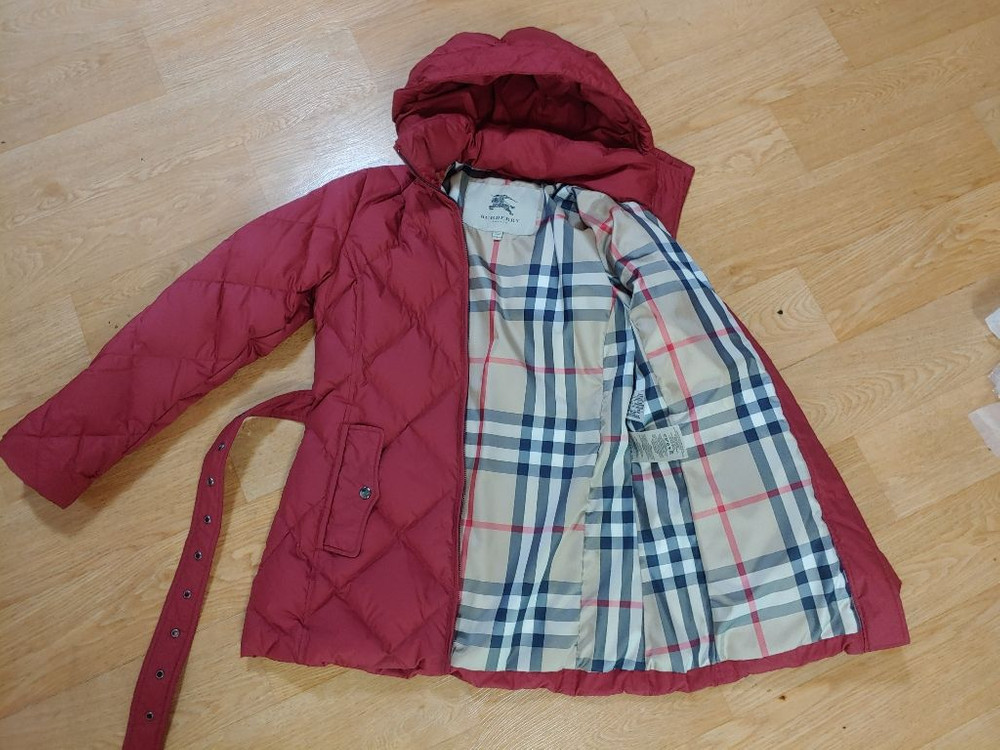 <명품> 여성 버버리 100% 거위털 패딩(55사이즈)--2