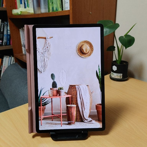 갤럭시탭s7+ wifi 256 팝니다.