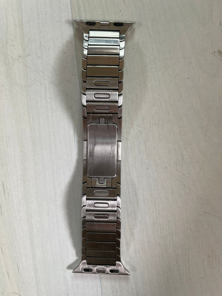 애플워치6 40mm 액정파손 팝니다.--7