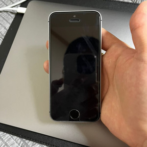 아이폰se1세대 스그128g