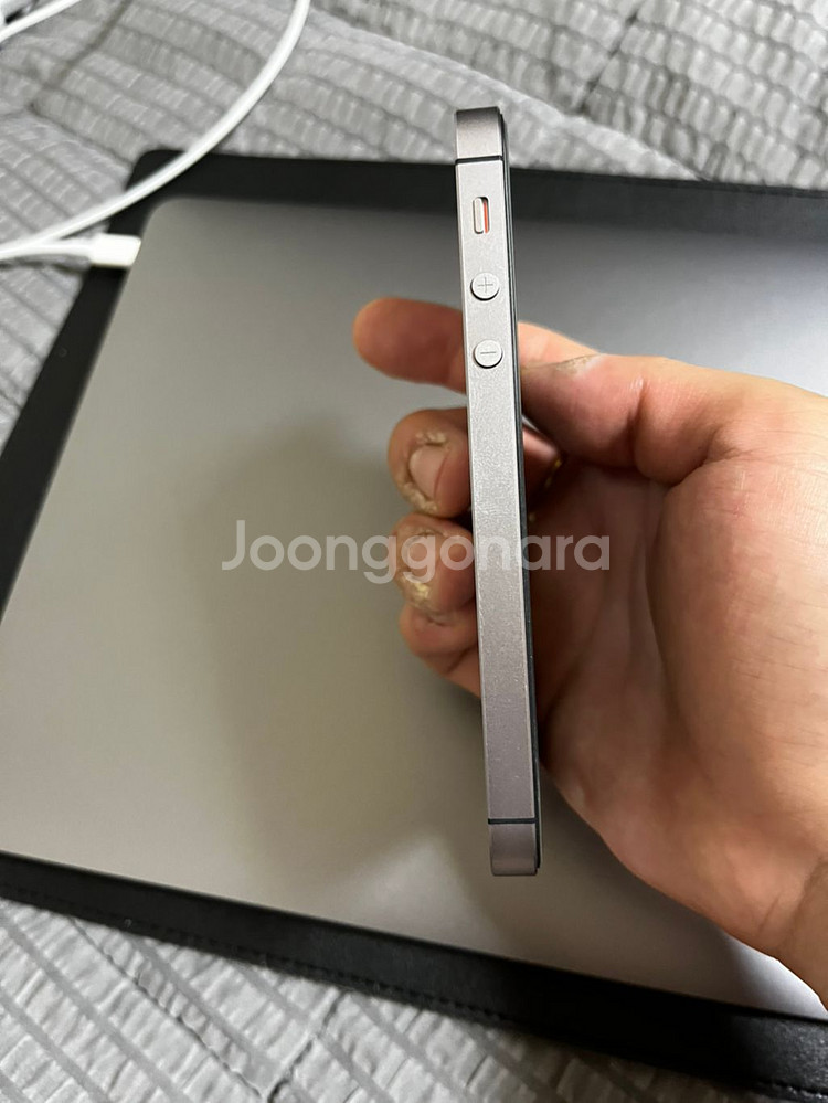 아이폰se1세대 스그128g--1