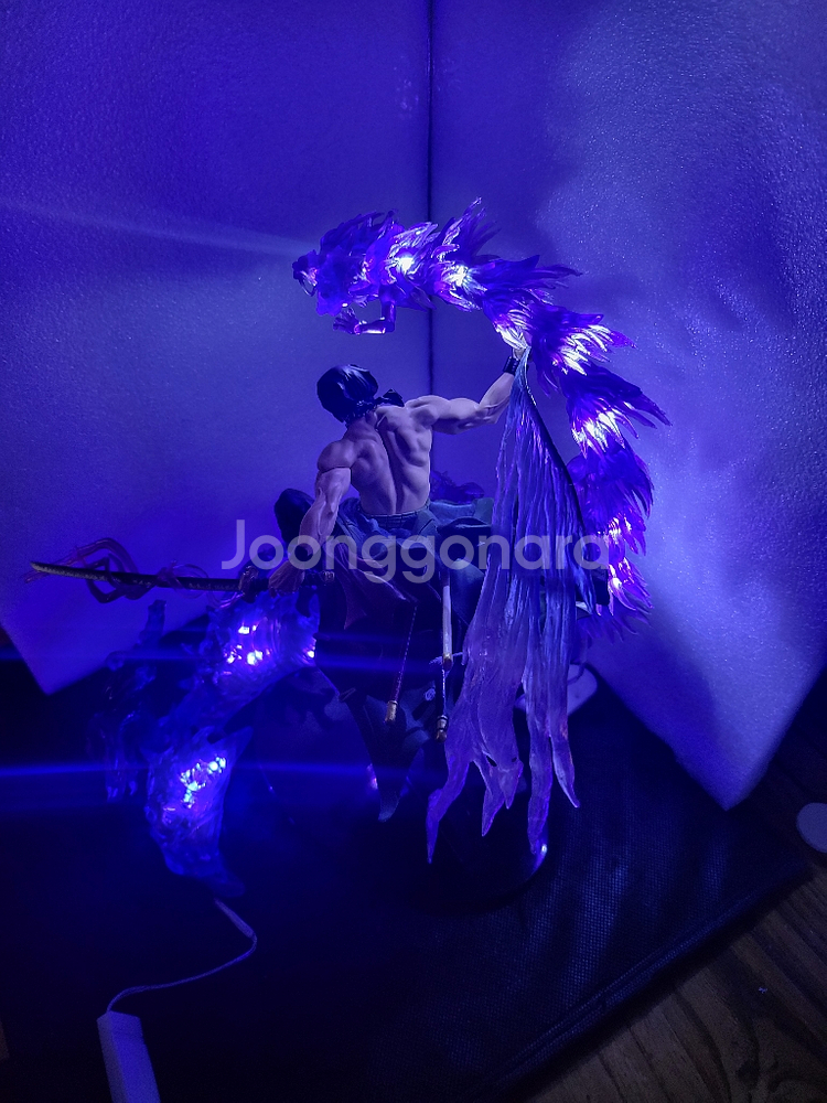 (정품/디오라마/led)불꽃조로 원피스피규어--2