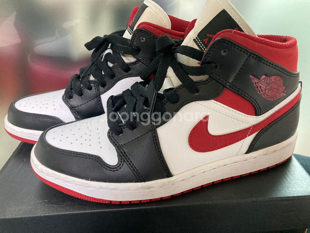 조던1 미드 짐레드 255--1