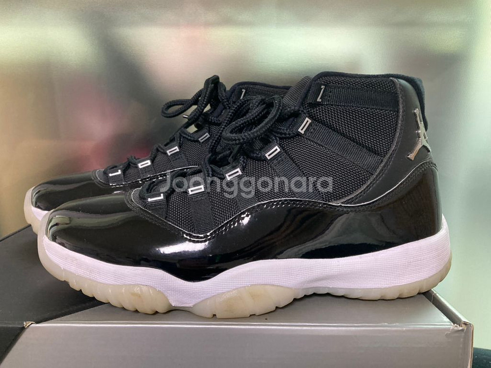 조던 11 25주년 한정판 쥬빌리 265--1