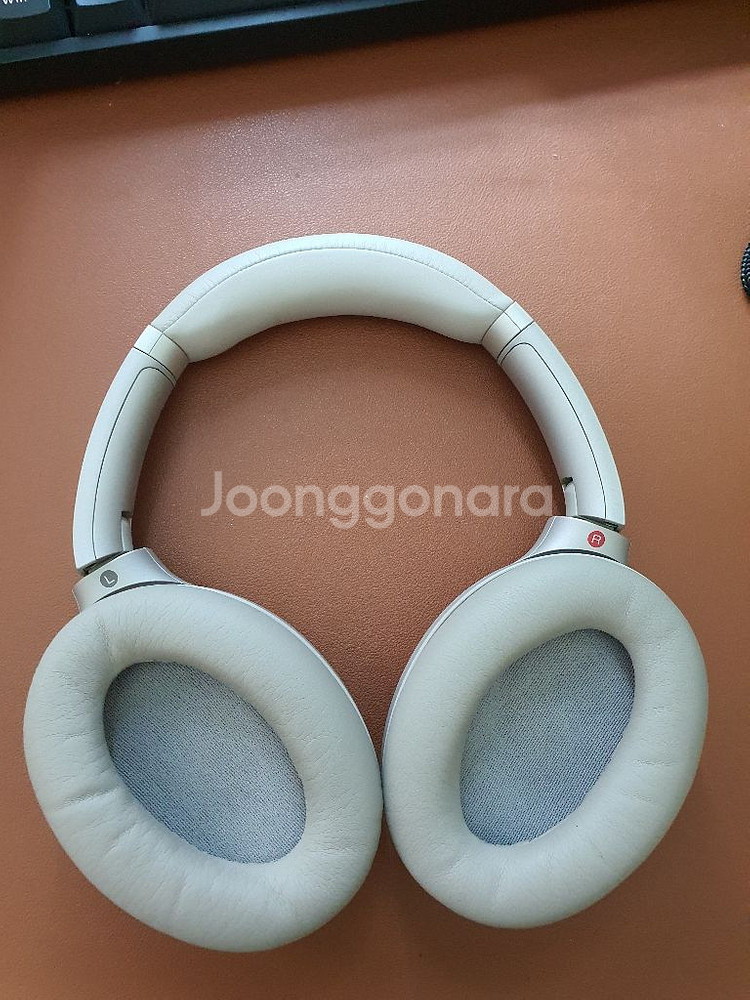 소니 wh 1000xm3 7개월된 상태 s급 팝니다--3