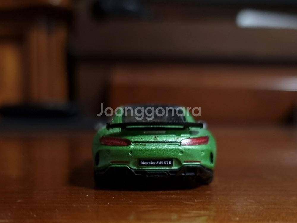 타막웍스 64스케일 AMG GTR 그린 미니카--6