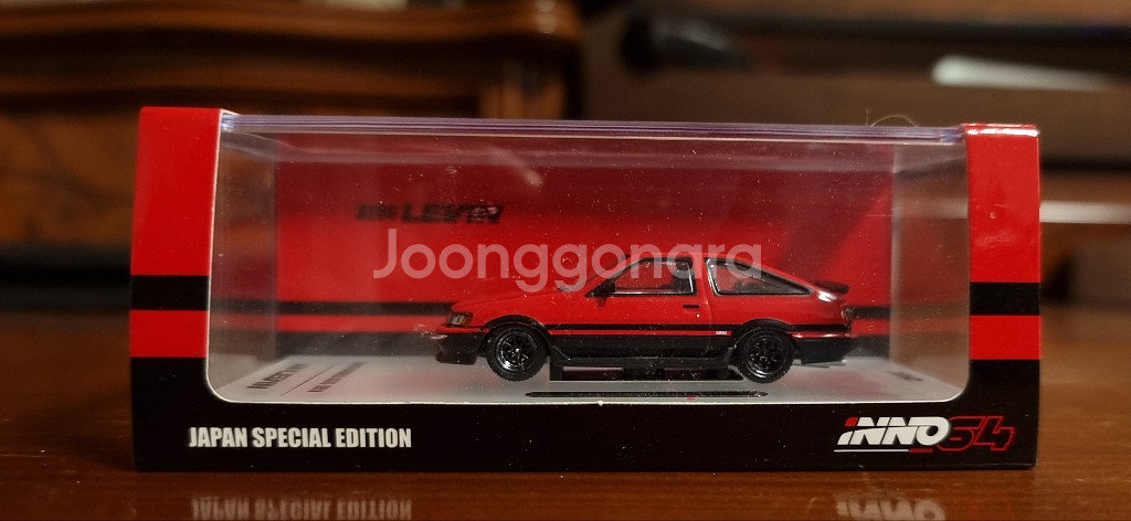이노64 토요타 AE86 레빈 64스케일 다이캐스트--1