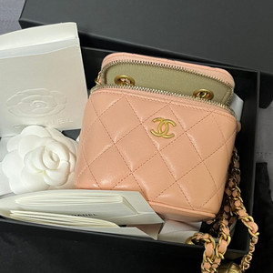 샤넬 골드볼 베니티