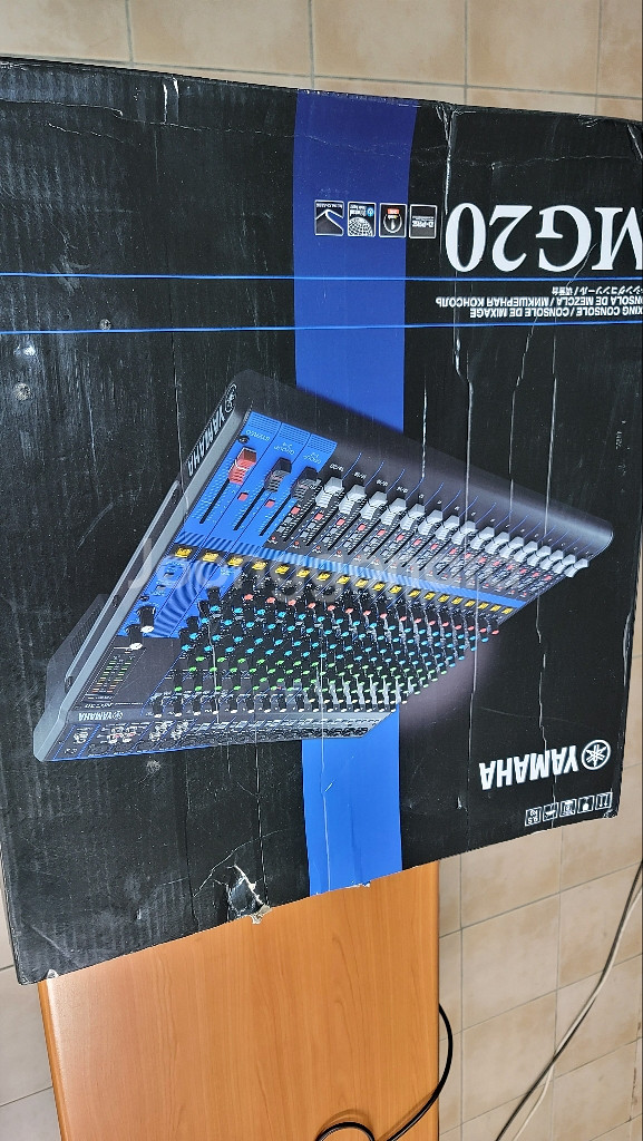 야마하 오디오믹서 mg20--0
