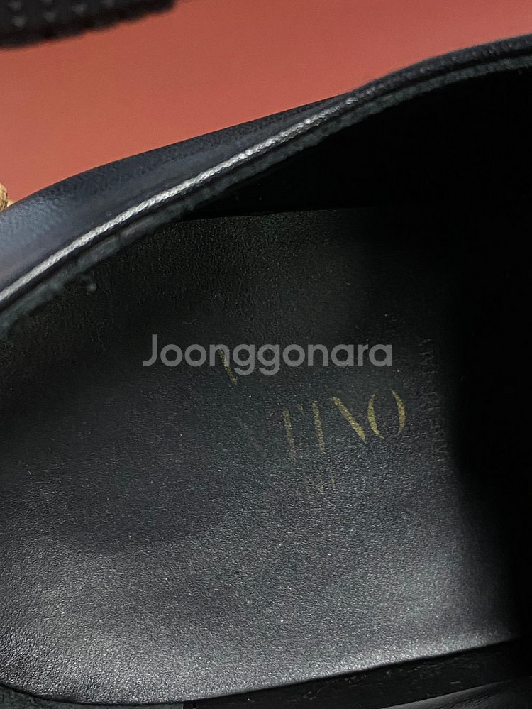 발렌티노 락스터드 더비슈즈 41 1/2--5