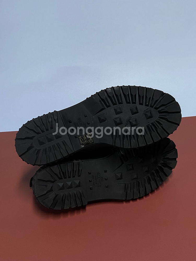 발렌티노 락스터드 더비슈즈 41 1/2--7