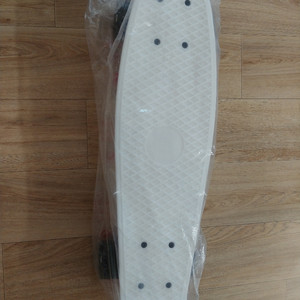 새상품 스케이트보드 56cm 2만