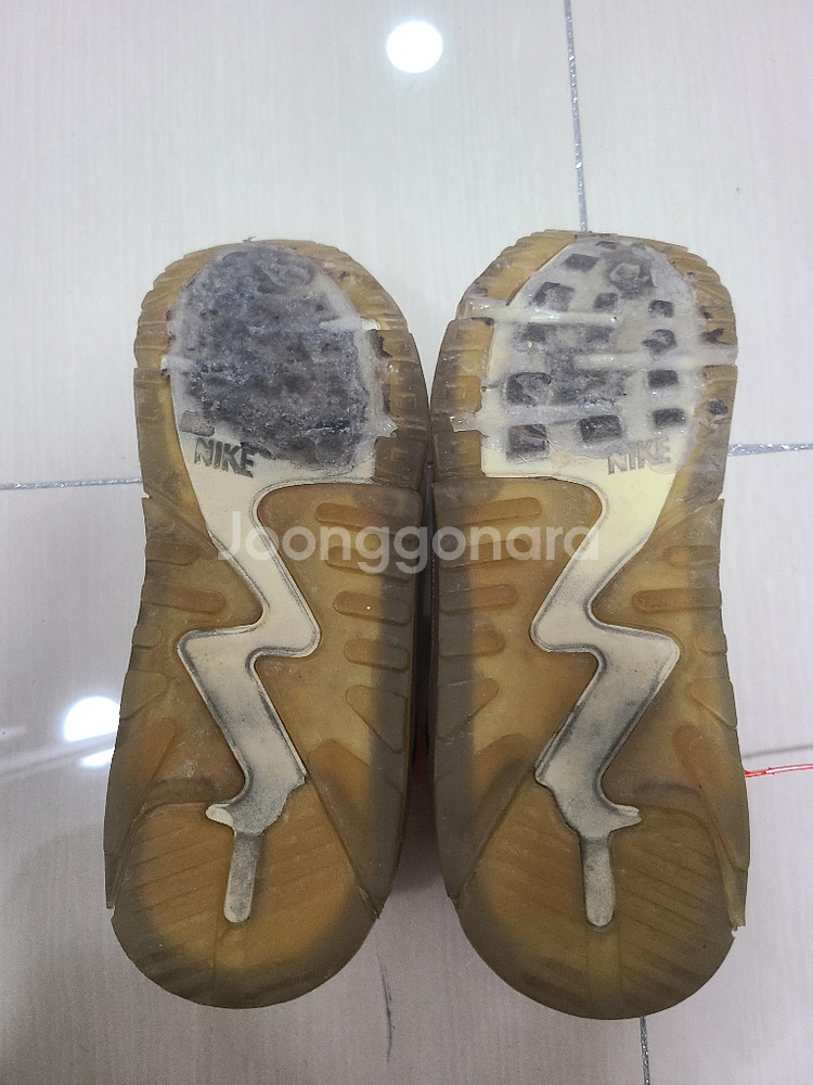 오프화이트x나이키 260사이즈 정품 팝니다--2