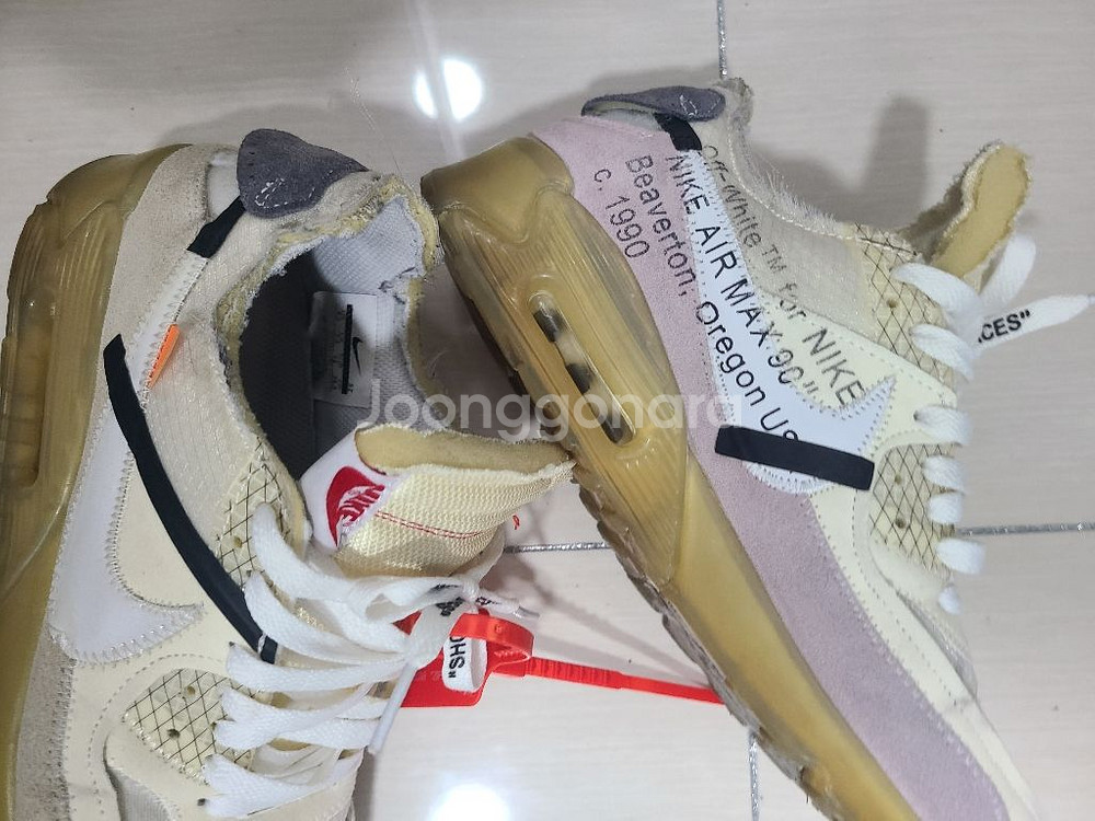 오프화이트x나이키 260사이즈 정품 팝니다--3