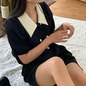 네이비 카라 블라우스