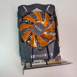 ZOTAC GTX 650 팝니다~