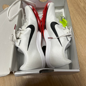 Nike air zoom maxfly(260)단거리