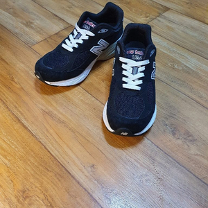 뉴발란스990v3 (245)