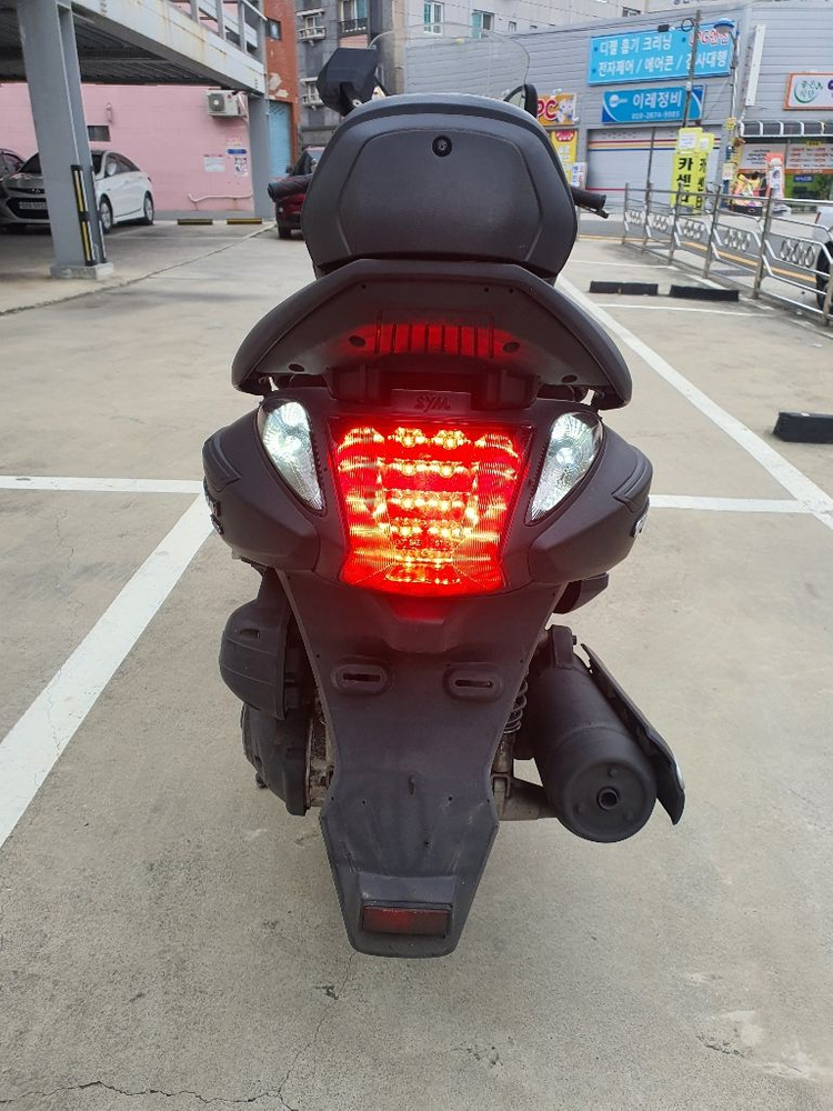 sym 보이져300 오토바이 스쿠터 보이저 이미지