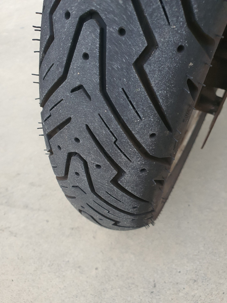 sym 보이져300 오토바이 스쿠터 보이저 이미지