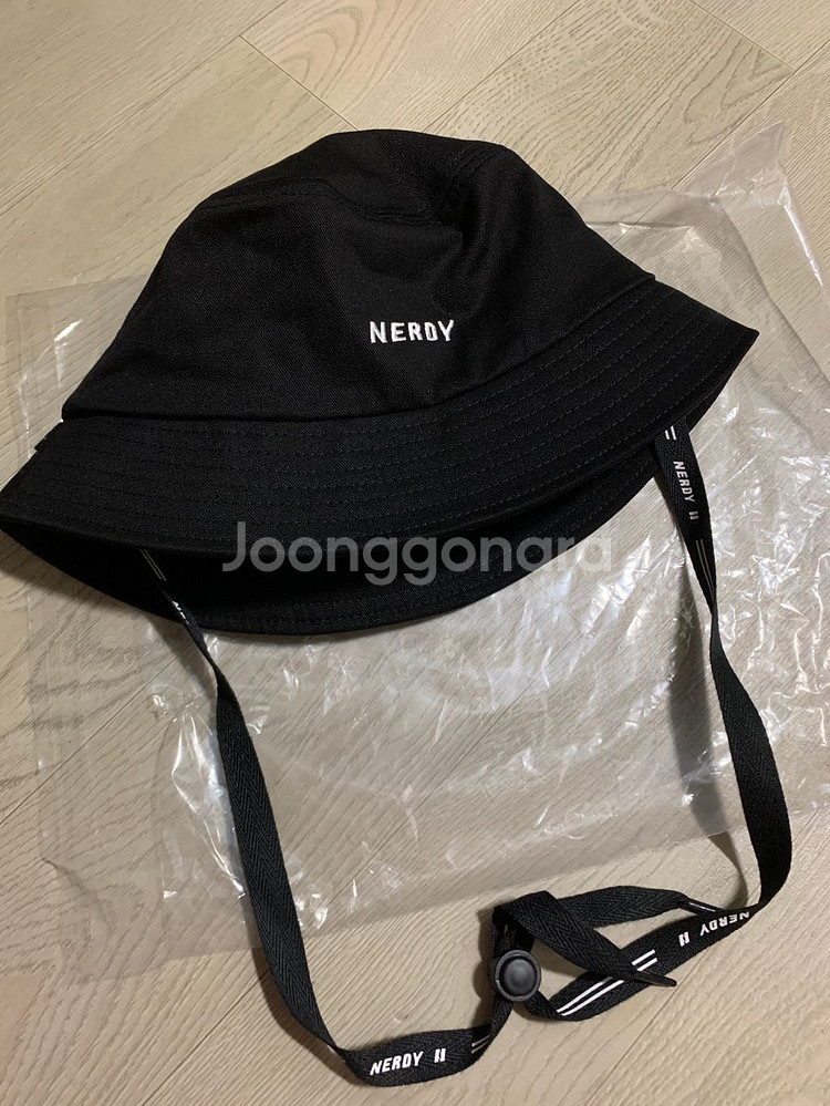 무료배송 NERDY 널디 벙거지 모자 블랙--3