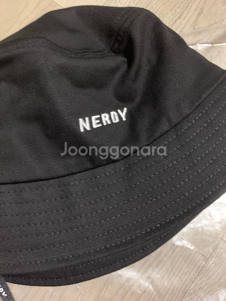 무료배송 NERDY 널디 벙거지 모자 블랙--4