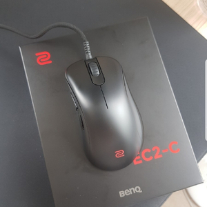 ZOWIE EC2-C 단순개봉품 핀매합니다.