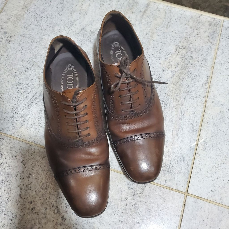 토즈 남성 구두 사이즈 6 1/2 A--6