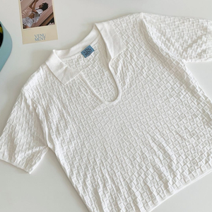 (베뉴먼트) Venument Tile-knit Top