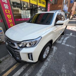 쌍용 렉스턴 스포츠 칸 정품 휠타이어 S급 팝니다