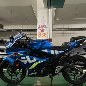 스즈키 gsxr 125 4천키로