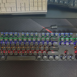 (가격인하) 앱코 k840 갈축 키보드 팝니다