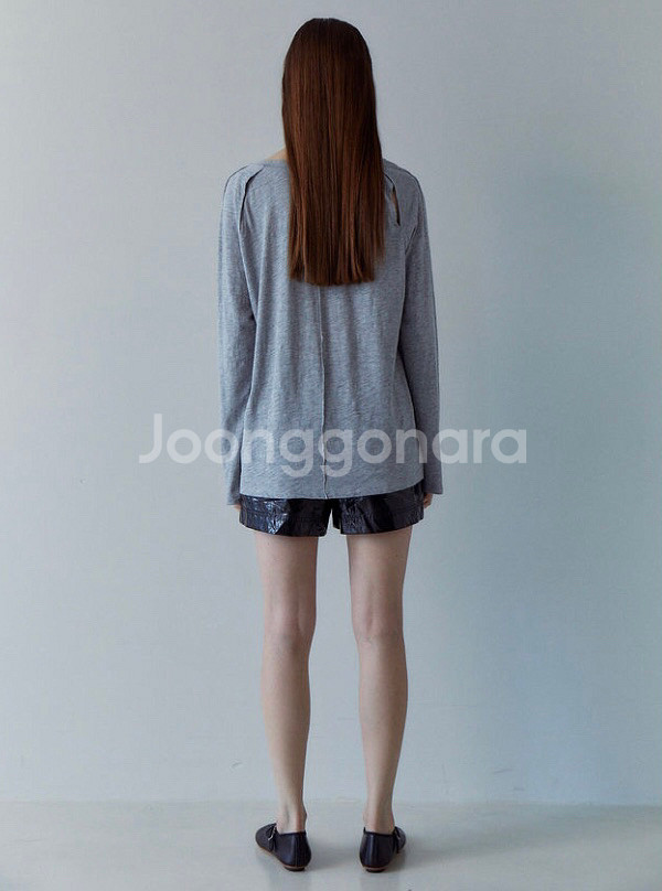 띵크플랜트 컷아웃 슬랍 티셔츠--2