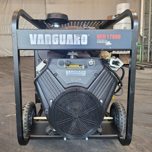 뱅가드엔진 29hp 17KVA 발전기 판매합니다