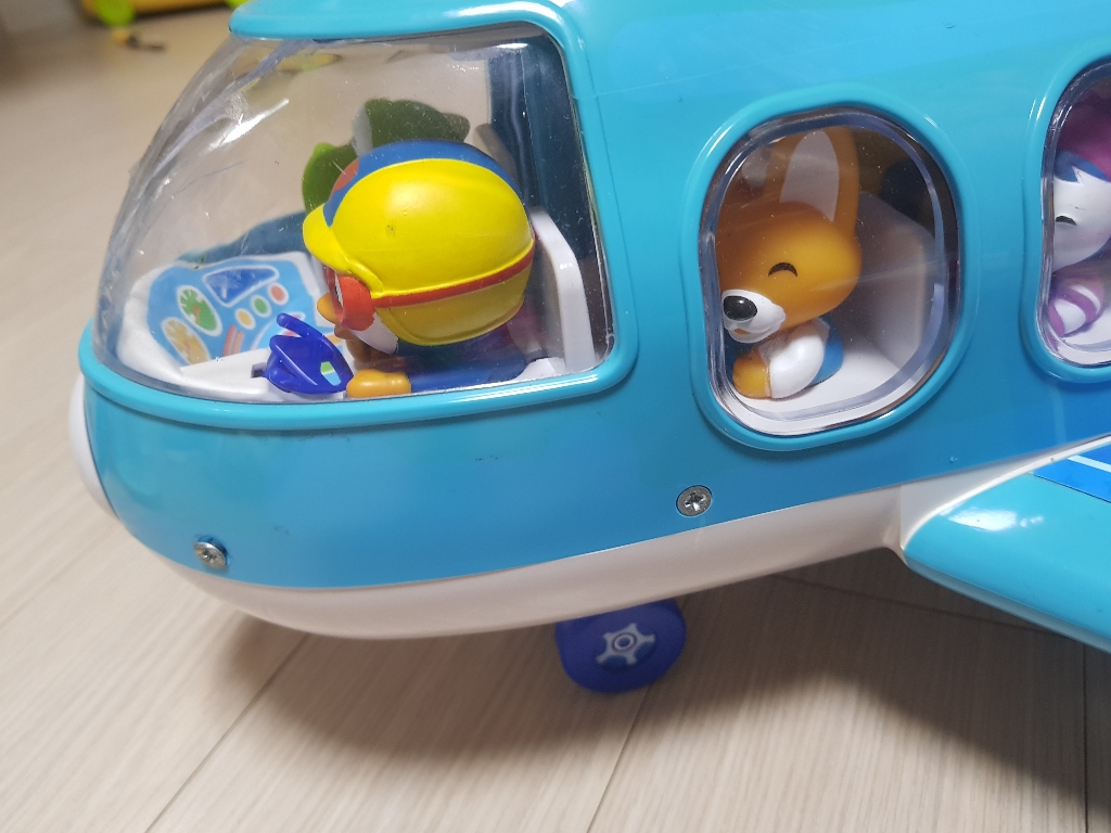 Pororo The Little Penguins Airplane 3D The Penguins Of Madagascar