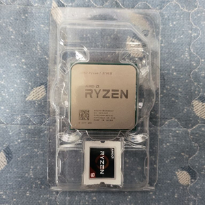 AMD 2700X 프리쿨 포함 10만