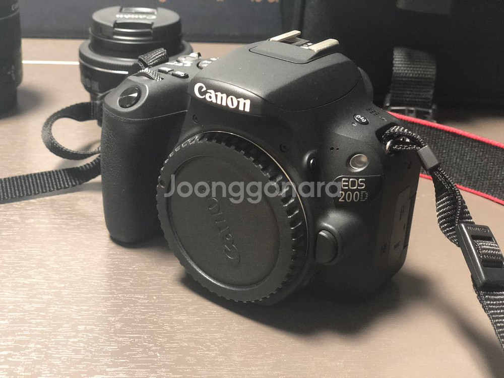 Canon eos 200d--2