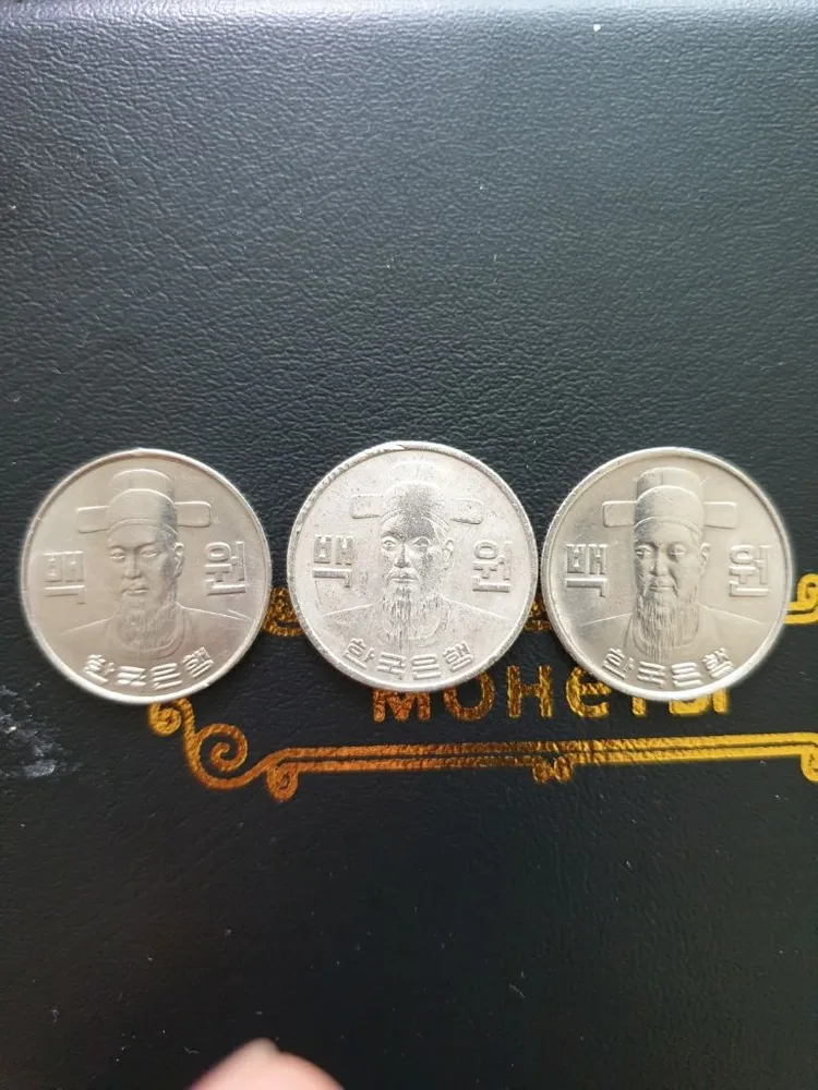 구동전 미사용 또는 미사용급100원 이미지
