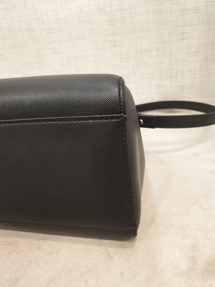 자라 숄더백 크로스백 가방 이미지