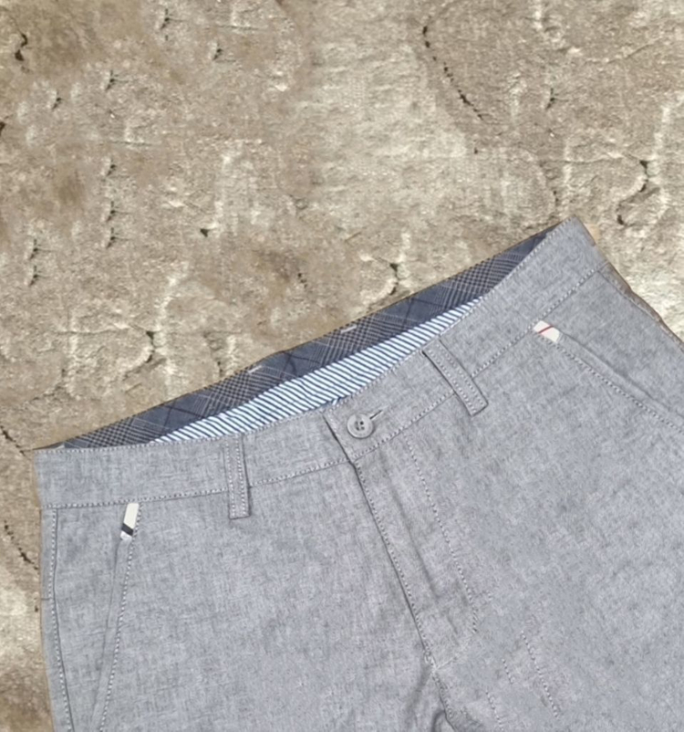 버버리노턱팬츠31*32 이미지