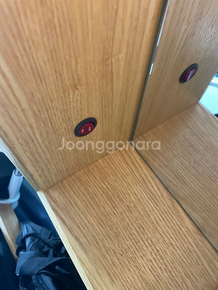퀸사이즈 침대[충전가능 +조명+거울]--2