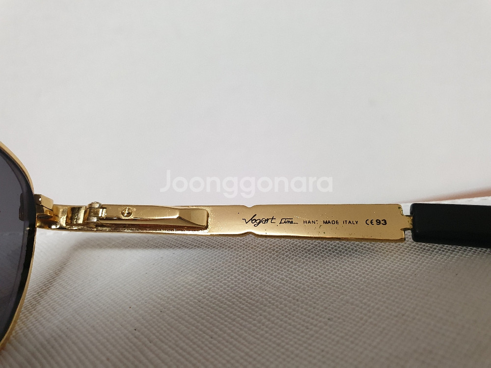 폴리스 선글라스--3