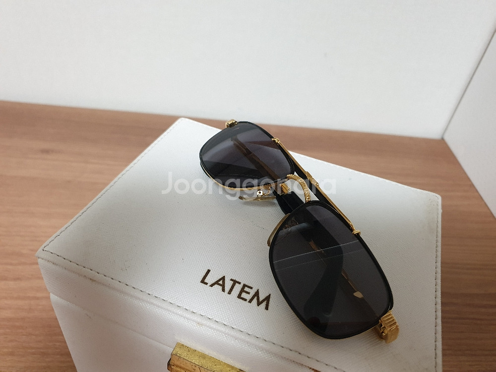 폴리스 선글라스--6