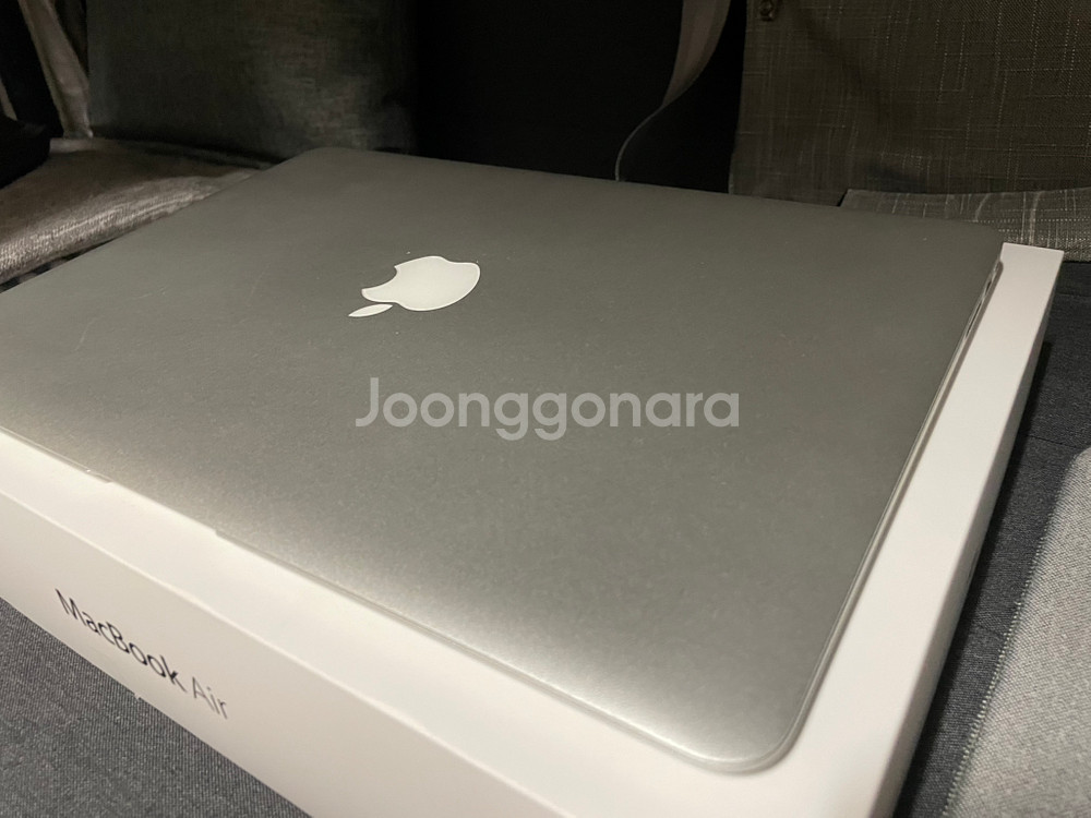 애플 맥북에어 13인치 CTO (i5/8G/256GB)--2