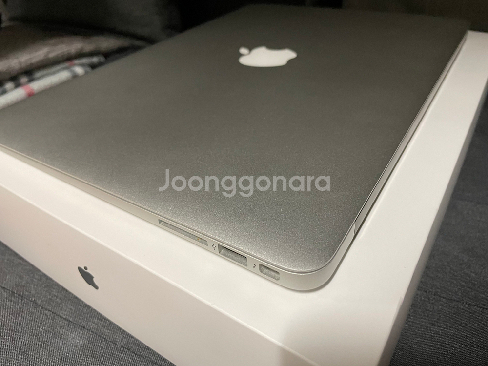 애플 맥북에어 13인치 CTO (i5/8G/256GB)--3