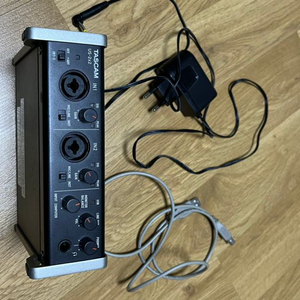 오디오인터페이스 Tascam us 2x2